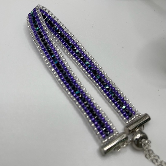 NEW Hand Crafted Purple, Blue, and Silver Bracelet - Picture 3 of 8